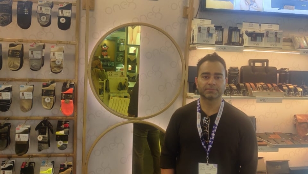 Aeon Sports Showcases One 8 Select Brand